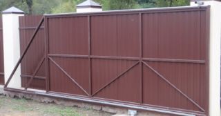 Купить откатные ворота из профнастила Кулебаки, цена от 1795 руб.